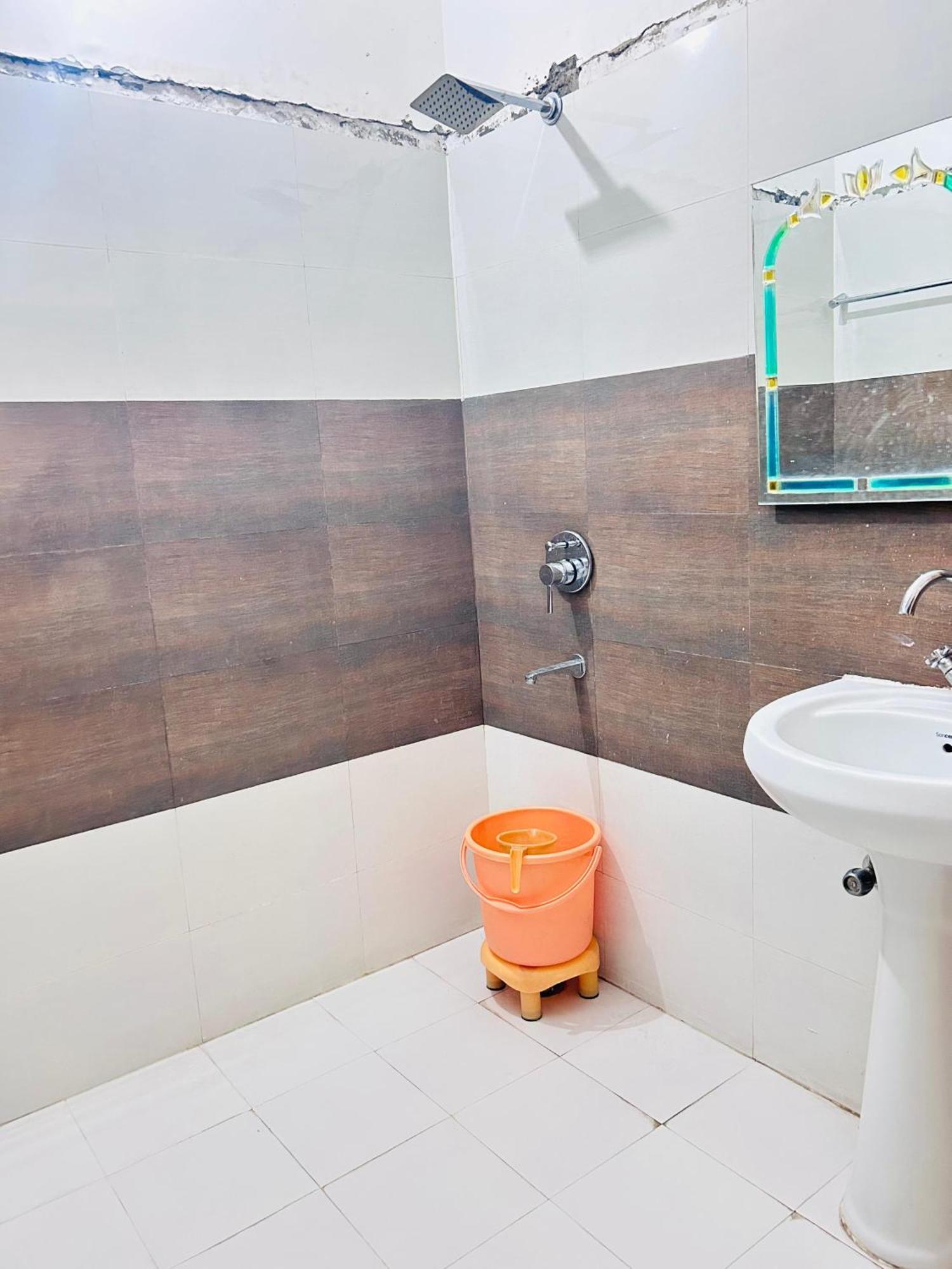 Sunrise Hotel Jalandhar Dış mekan fotoğraf